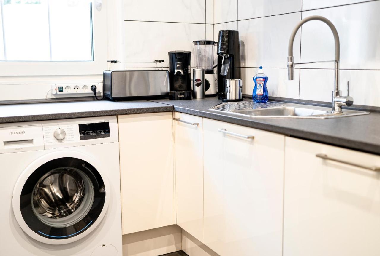 Truth Fuer 5 - King Size Betten, Kamin, Garten, Xxl Couch, Smart-Tv Dortmund Buitenkant foto