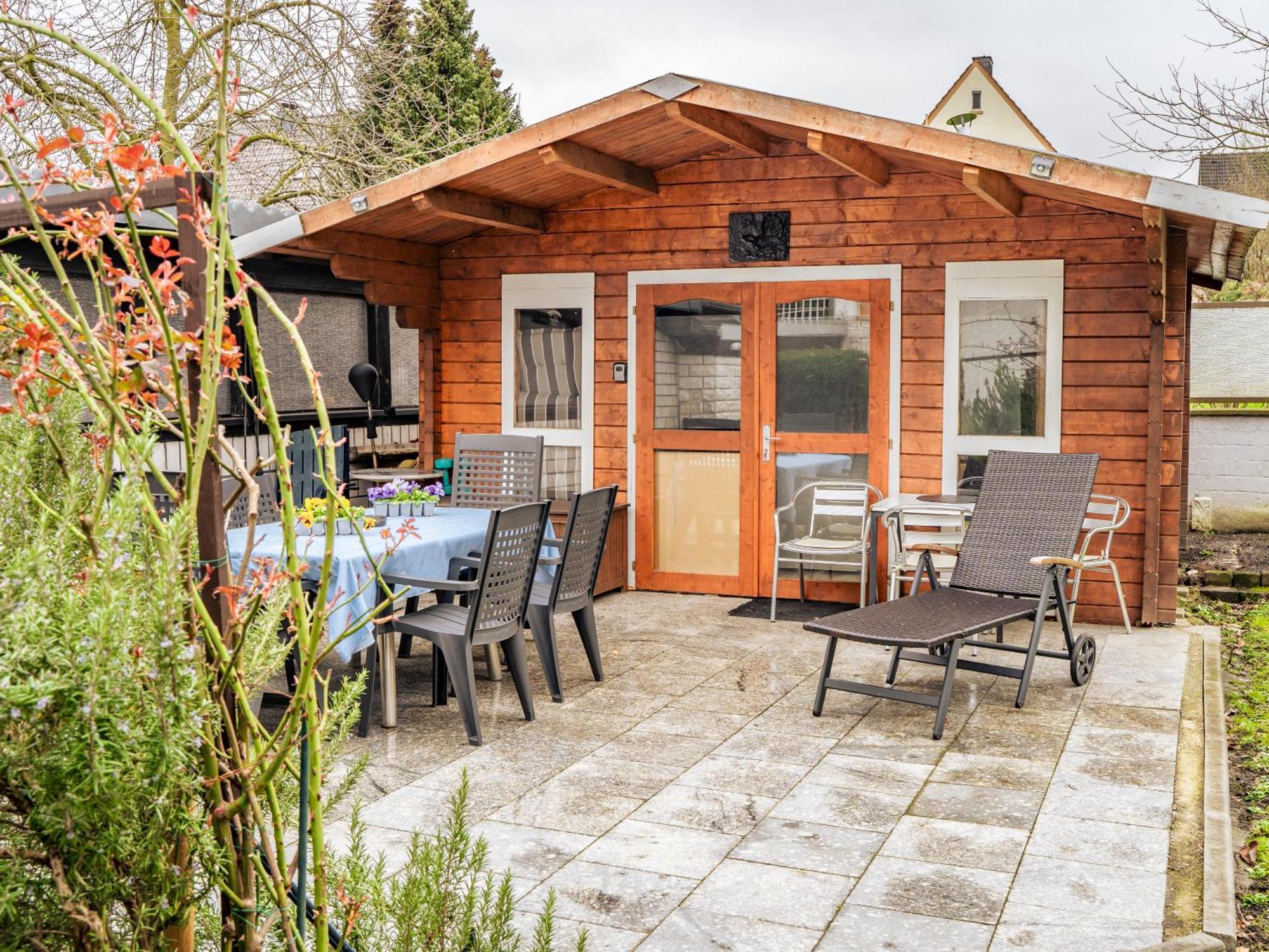 Truth Fuer 5 - King Size Betten, Kamin, Garten, Xxl Couch, Smart-Tv Dortmund Buitenkant foto